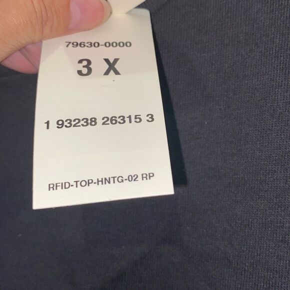 Levi's Women's Black Plus Reese Fringe Crew Neck Pullover Sweatshirt Size 3X - Picture 5 of 9